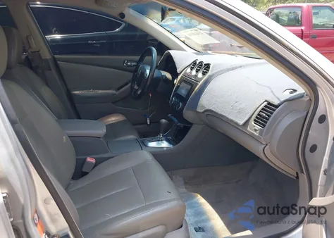 2009 Nissan Altima 2.5/2.5S z USA, uszkodzony, nr VIN 1N4AL21EX9C131410